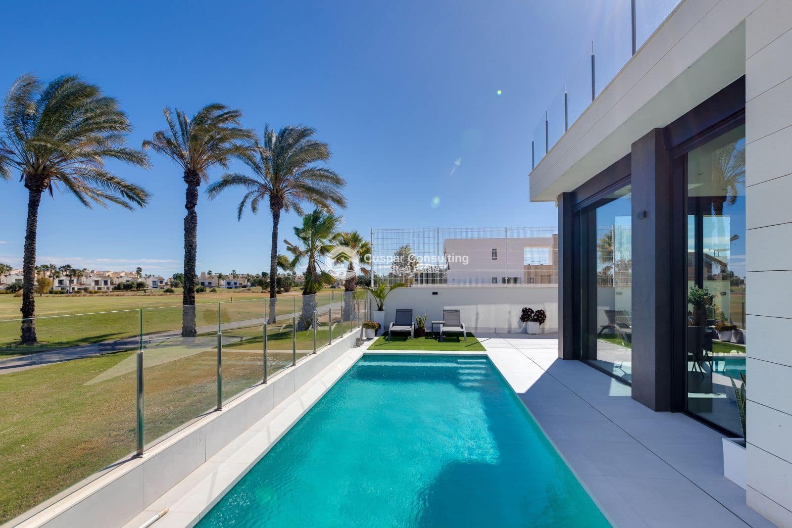3 bedroom Villa for sale in Pilar de la Horadada with pool garage - € 554,000 (Ref: 9352945)