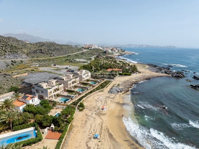 4 soverom Villa til salgs i Cala Pañizo, Cuevas del Almanzora med svømmebasseng garasje - € 1 070 000 (Ref: 9357789)