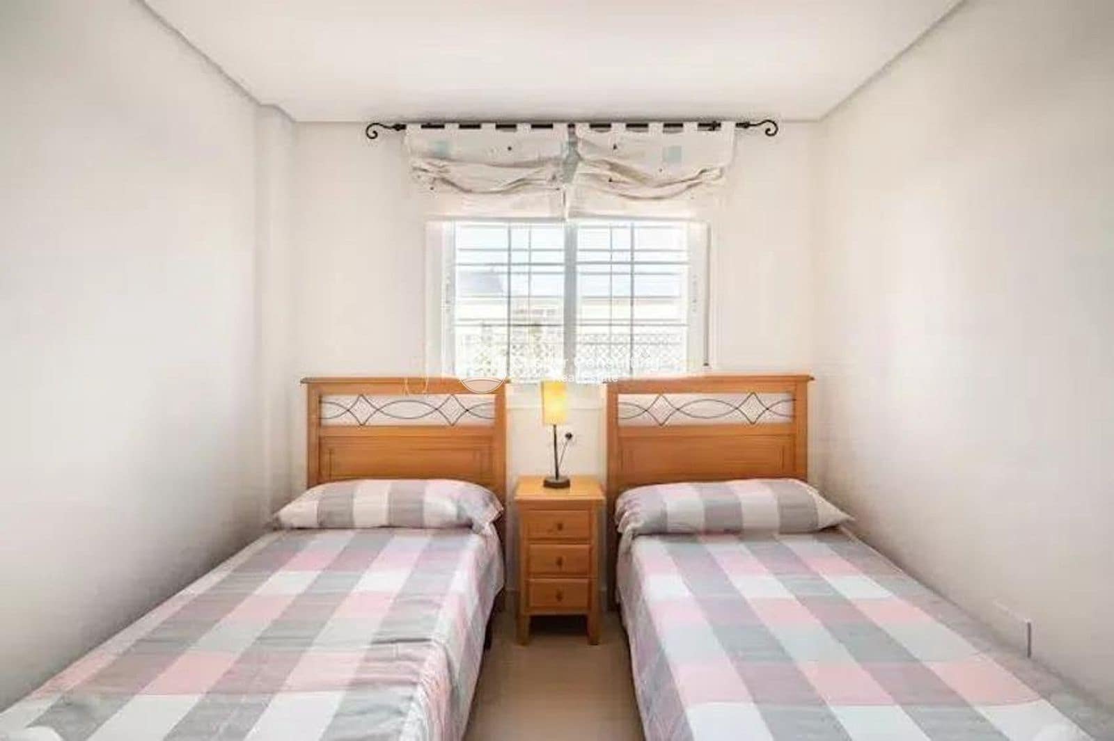 2 quarto Apartamento para venda em Pilar de la Horadada com piscina garagem - 285 000 € (Ref: 9363046)