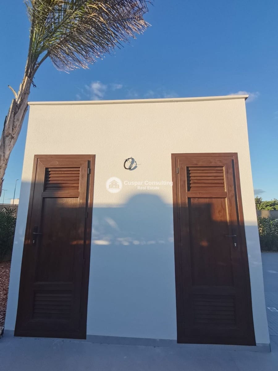 5 quarto Moradia para venda em Los Montesinos com piscina garagem - 780 000 € (Ref: 9377741)