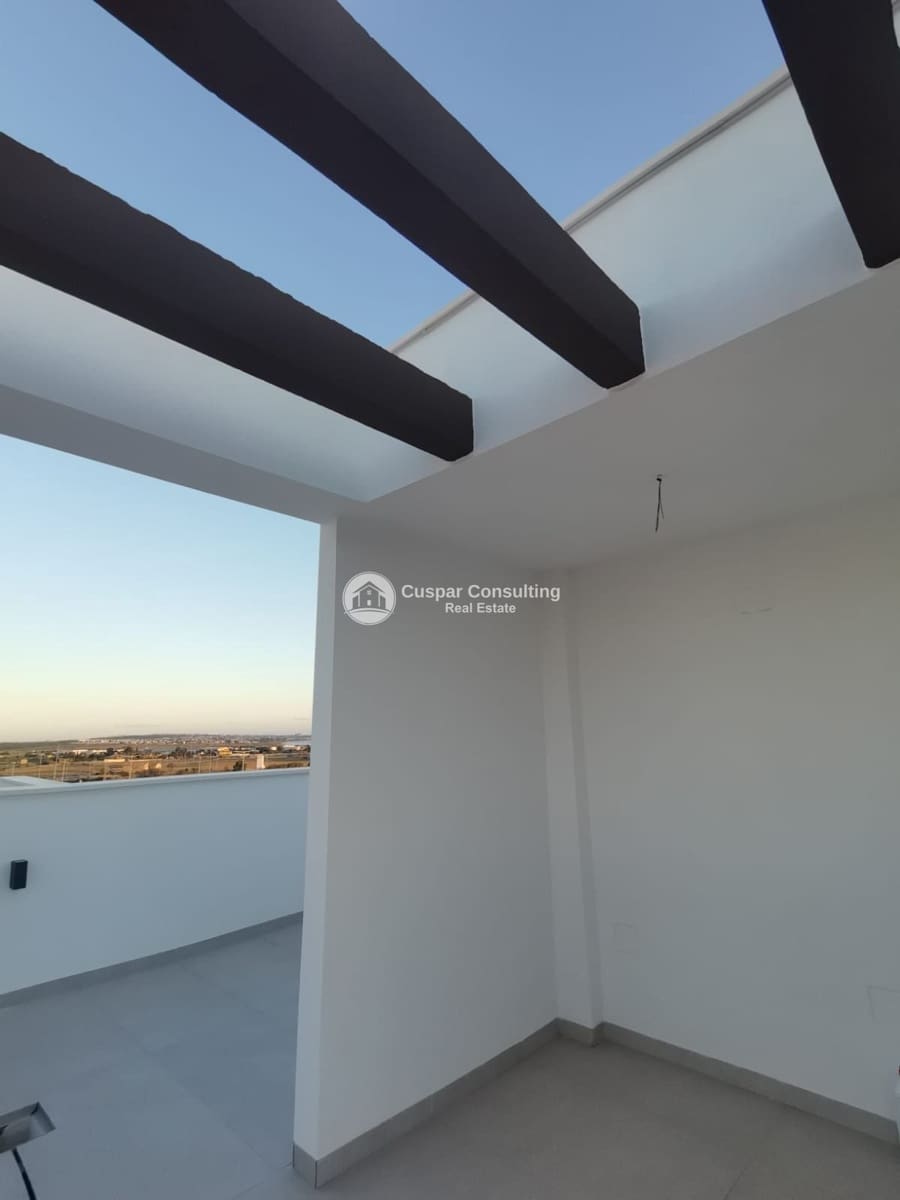 5 quarto Moradia para venda em Los Montesinos com piscina garagem - 780 000 € (Ref: 9377741)