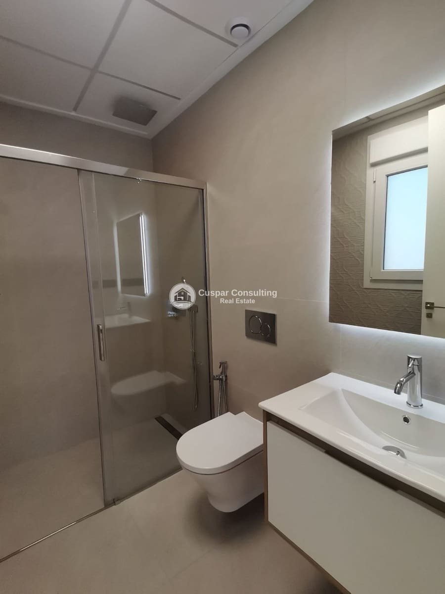 5 quarto Moradia para venda em Los Montesinos com piscina garagem - 780 000 € (Ref: 9377741)