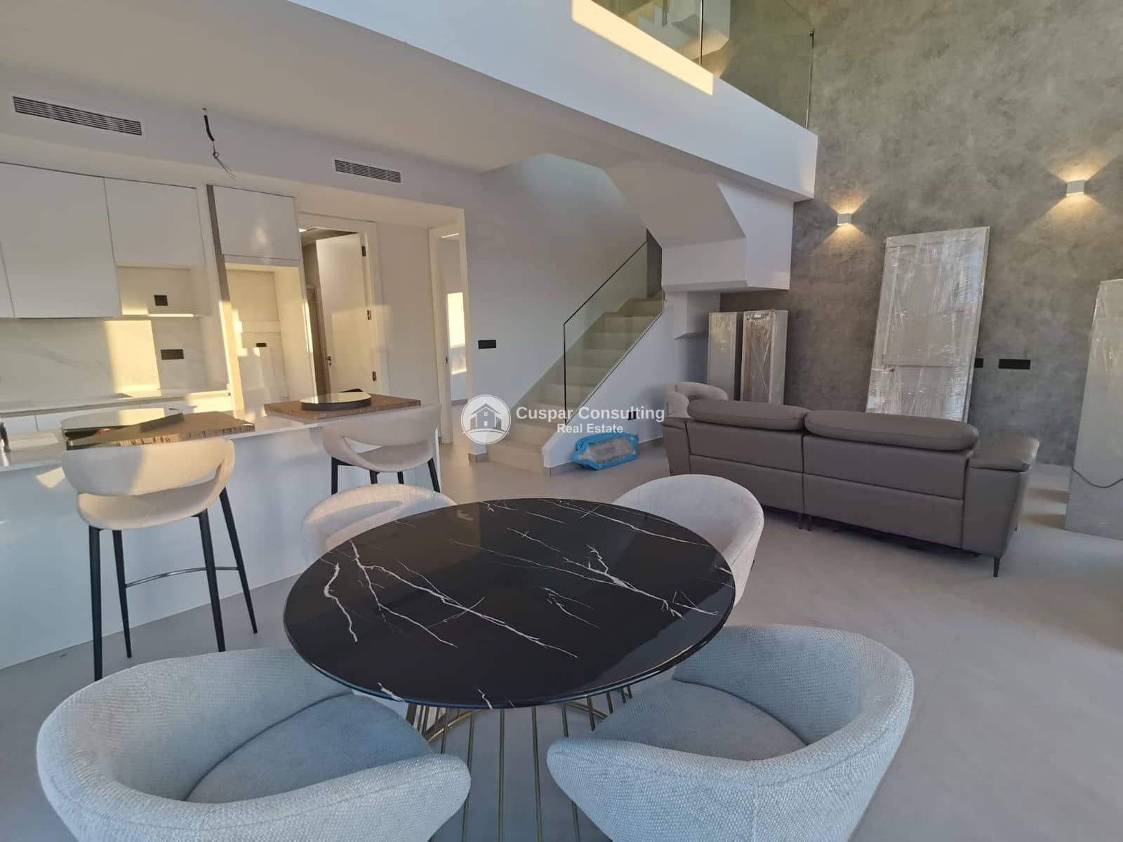 5 quarto Moradia para venda em Los Montesinos com piscina garagem - 780 000 € (Ref: 9377741)