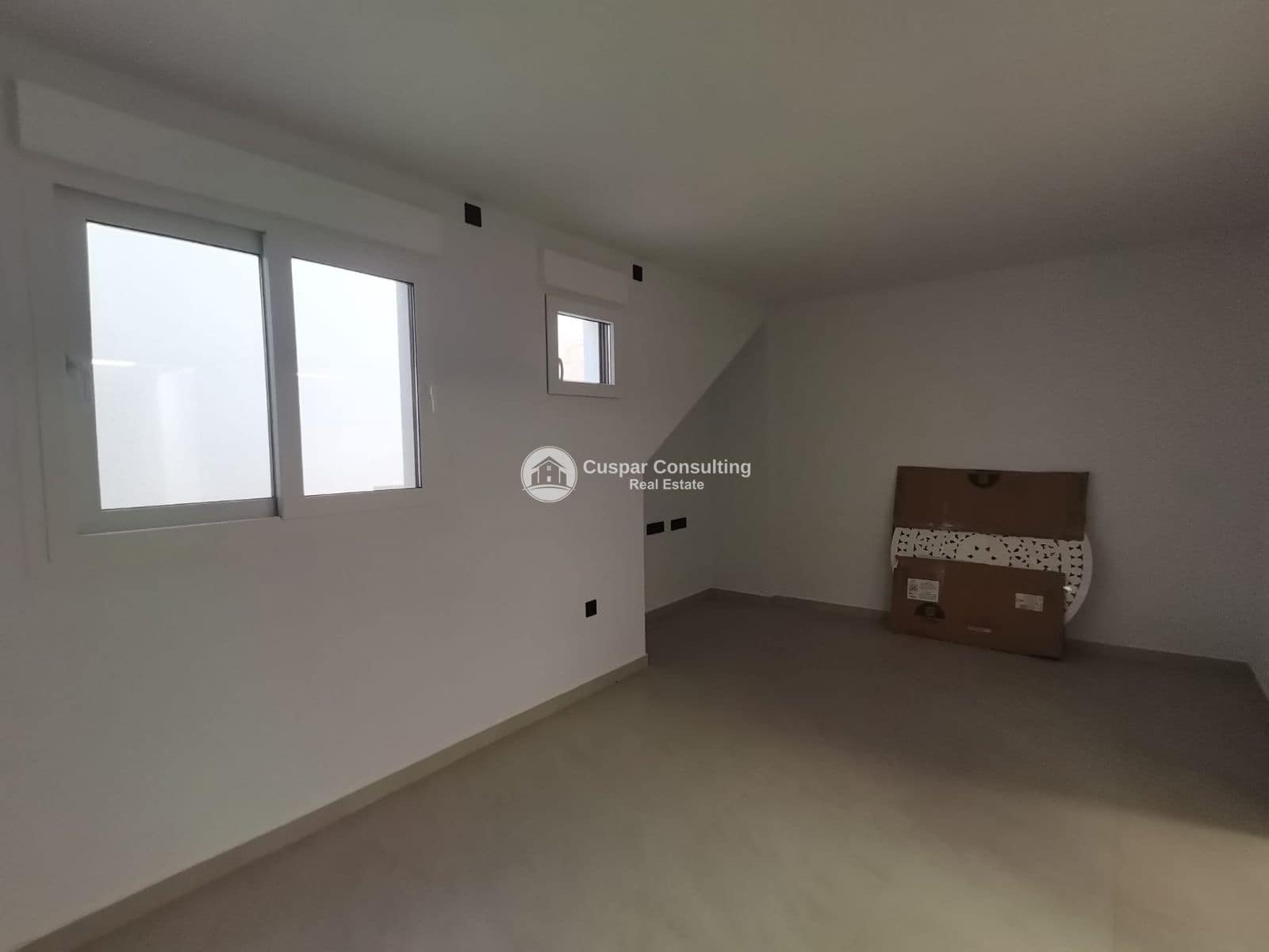 5 quarto Moradia para venda em Los Montesinos com piscina garagem - 780 000 € (Ref: 9377741)
