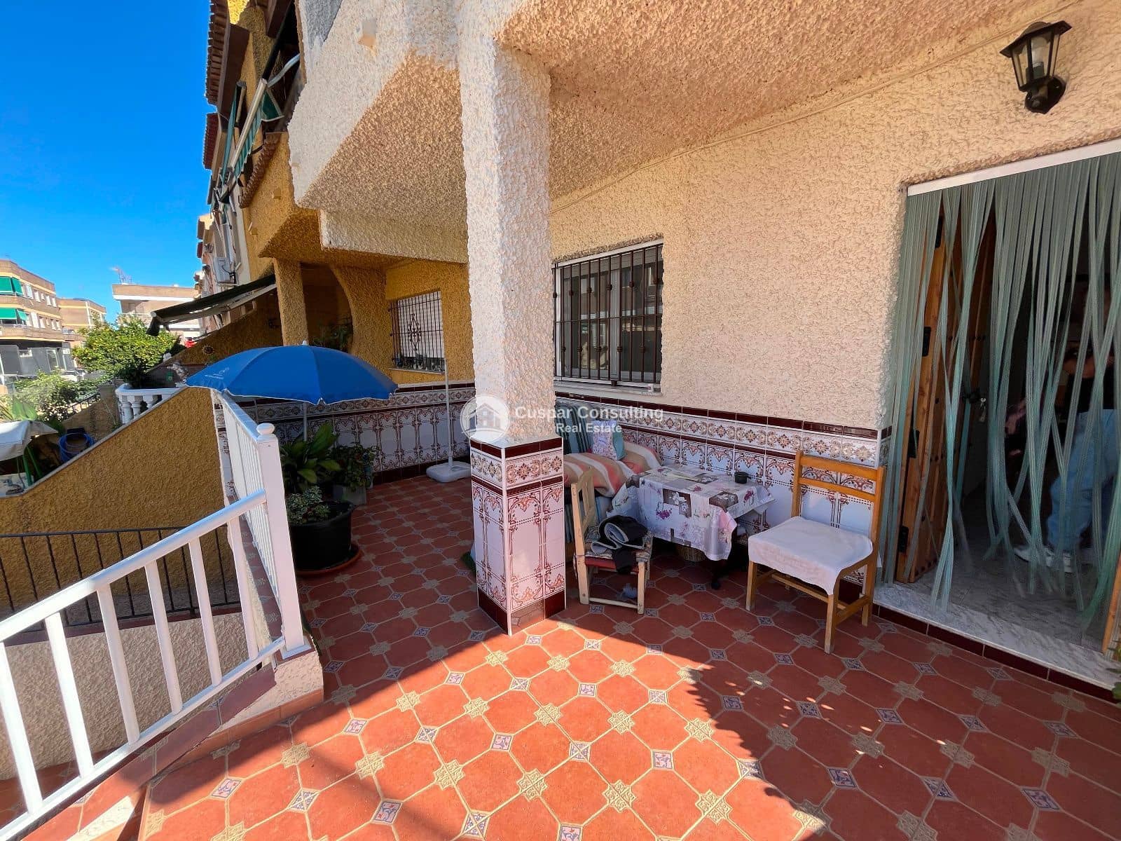 4 bedroom Townhouse for sale in San Pedro del Pinatar with garage - € 160,000 (Ref: 9379753)