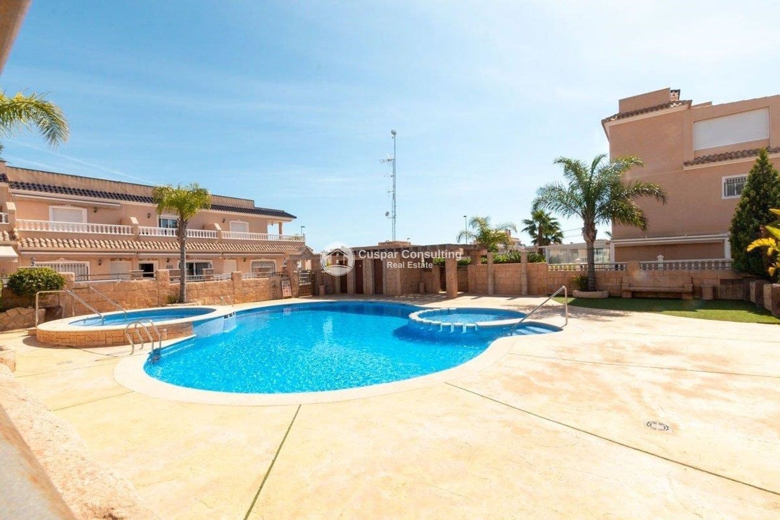 3 sovrum Lägenhet till salu i Orihuela Costa med pool - 395 000 € (Ref: 9383269)
