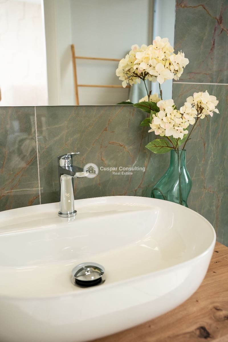 3 bedroom Villa for sale in Ciudad Quesada with pool garage - € 555,000 (Ref: 9386592)