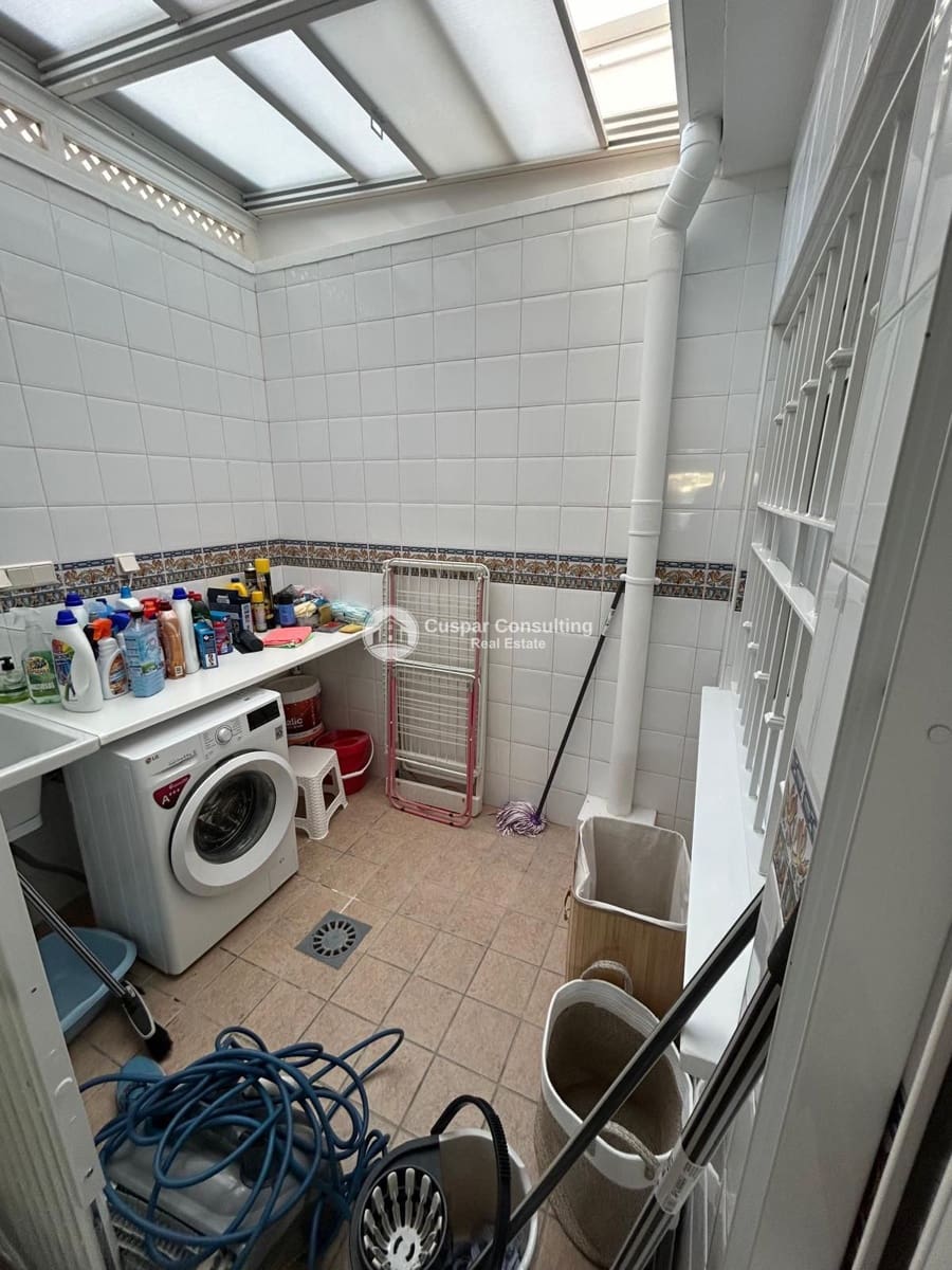 3 chambre Villa/Maison à vendre à Torre de la Horadada avec piscine garage - 378 000 € (Ref: 9388786)