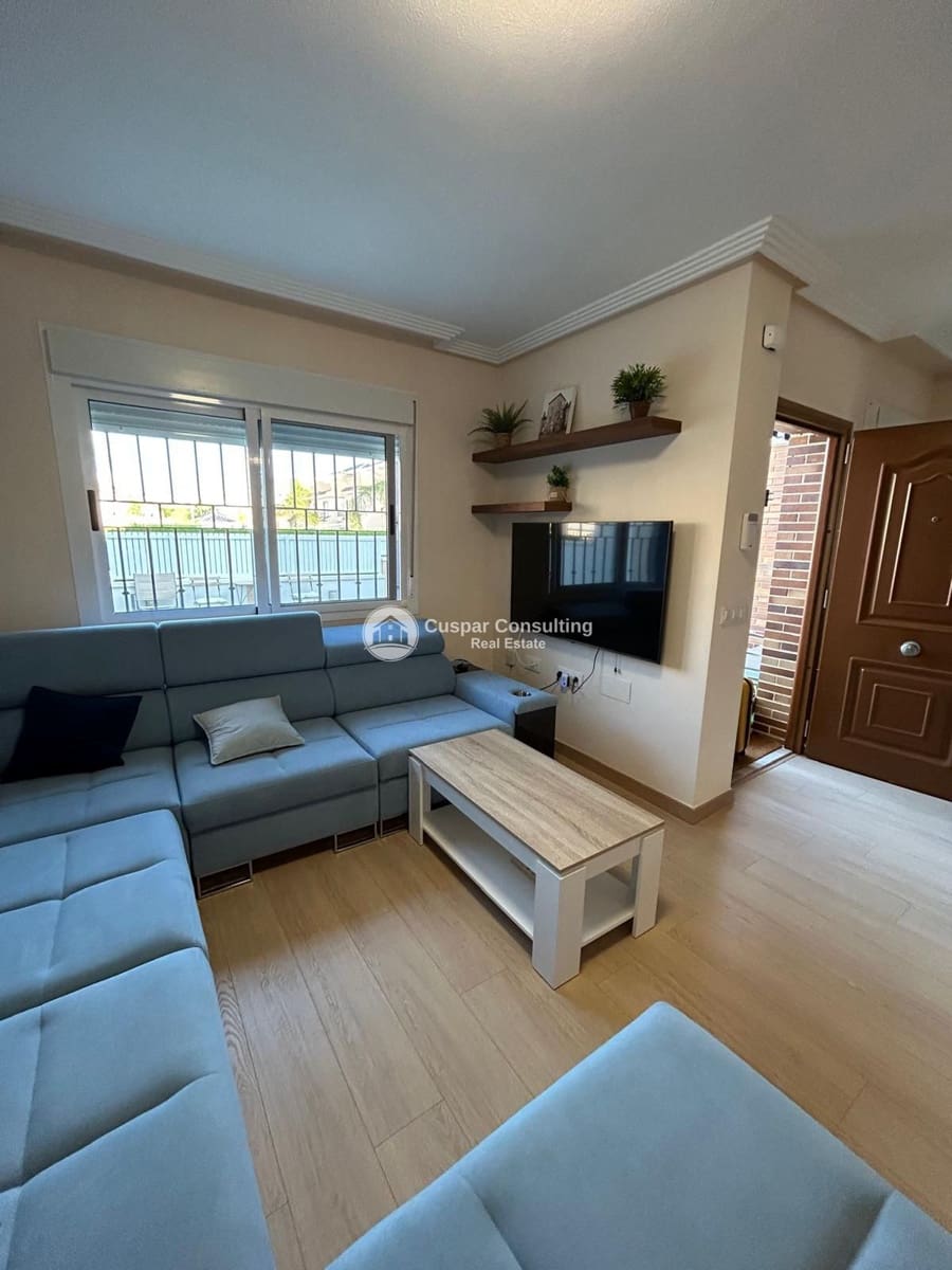 3 chambre Villa/Maison à vendre à Torre de la Horadada avec piscine garage - 378 000 € (Ref: 9388786)