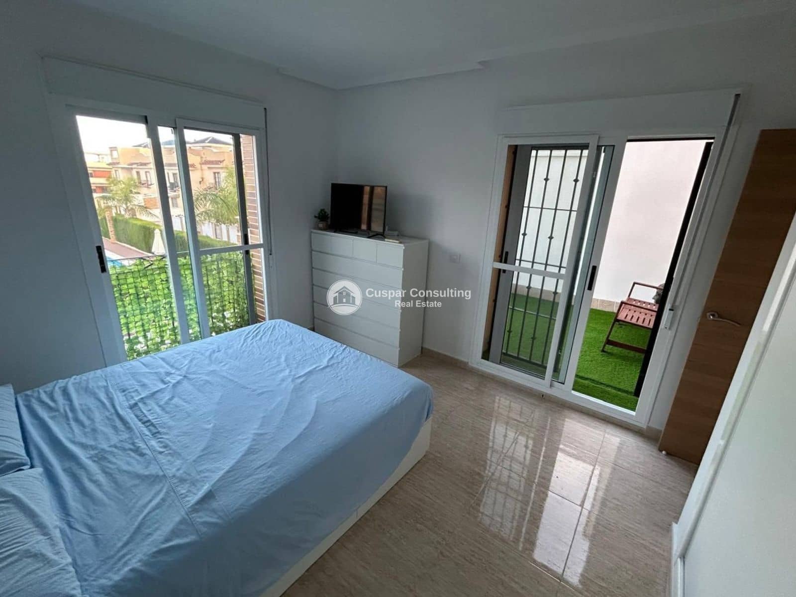 3 chambre Villa/Maison à vendre à Torre de la Horadada avec piscine garage - 378 000 € (Ref: 9388786)