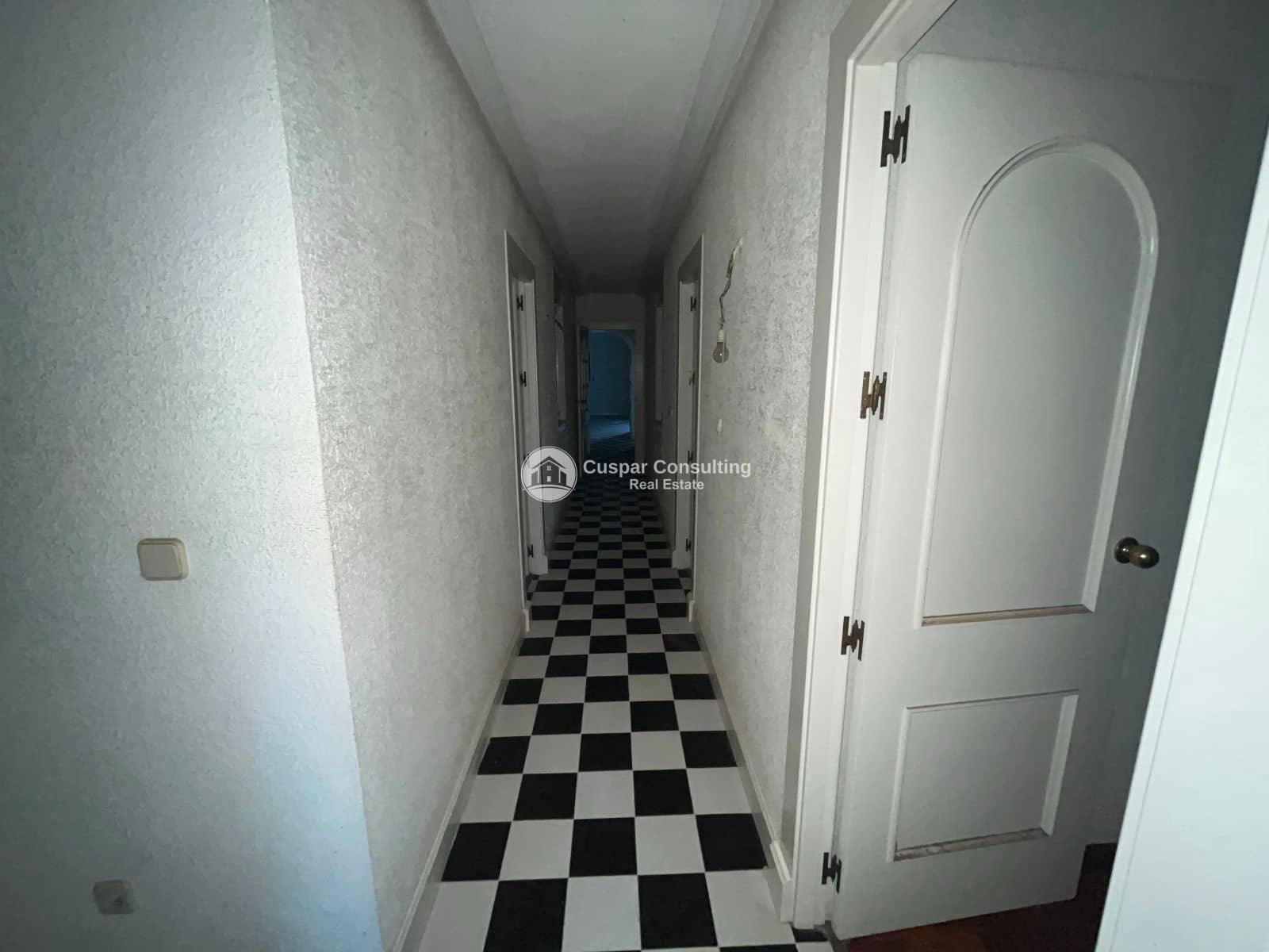 6 soverom Restaurant/Bar til salgs i San Pedro del Pinatar med garasje - € 300 000 (Ref: 9395348)