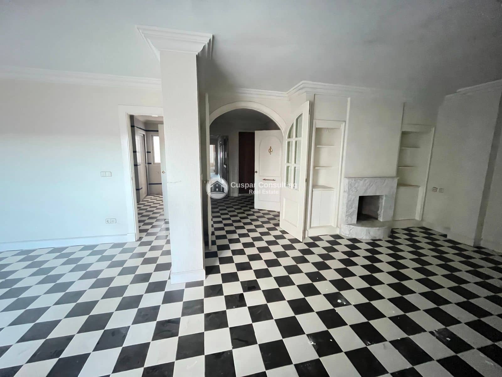 6 soverom Restaurant/Bar til salgs i San Pedro del Pinatar med garasje - € 300 000 (Ref: 9395348)