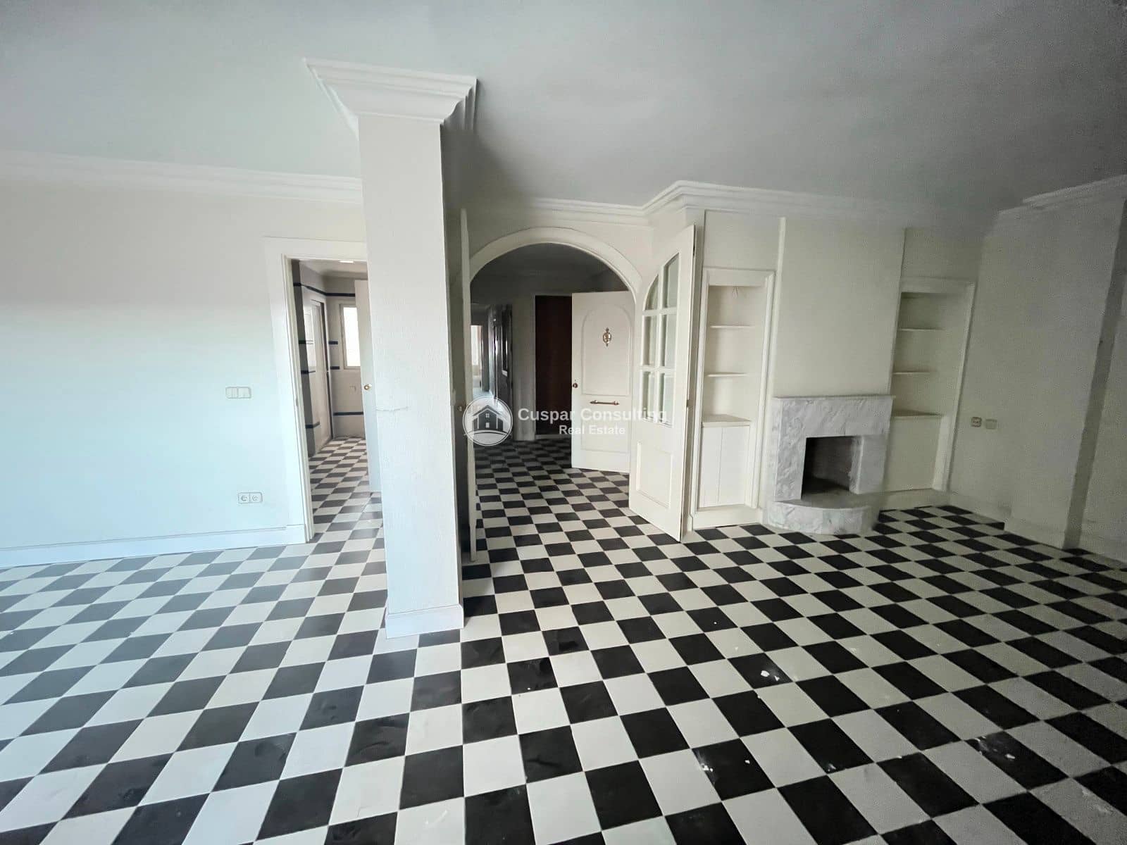 6 soverom Restaurant/Bar til salgs i San Pedro del Pinatar med garasje - € 300 000 (Ref: 9395348)