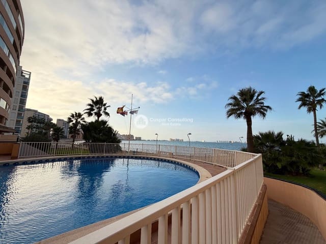 2 chambre Appartement à vendre à La Manga del Mar Menor avec piscine garage - 285 000 € (Ref: 9397913)