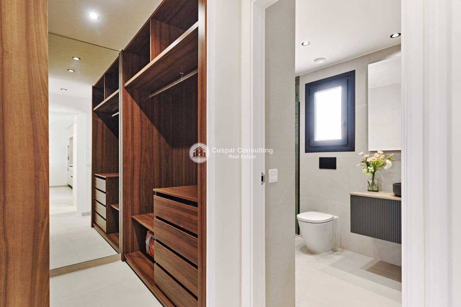 2 slaapkamer Penthouse te koop in Torrevieja met zwembad garage - € 410.000 (Ref: 9406056)