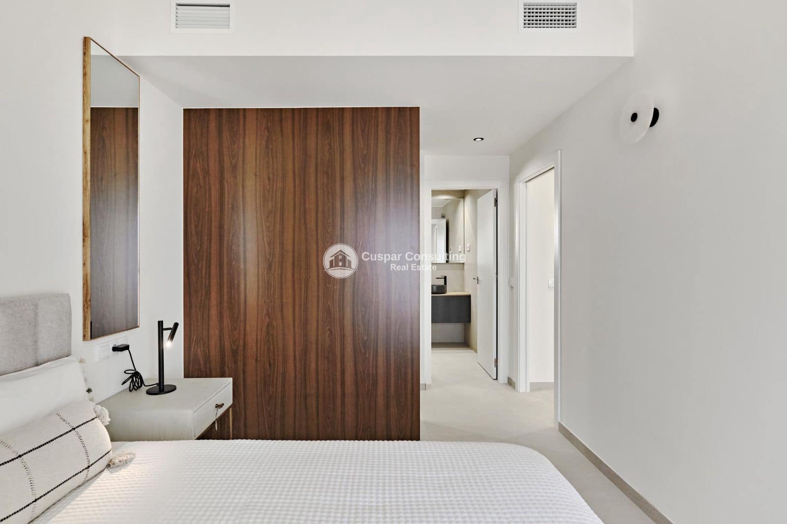 2 slaapkamer Penthouse te koop in Torrevieja met zwembad garage - € 410.000 (Ref: 9406056)