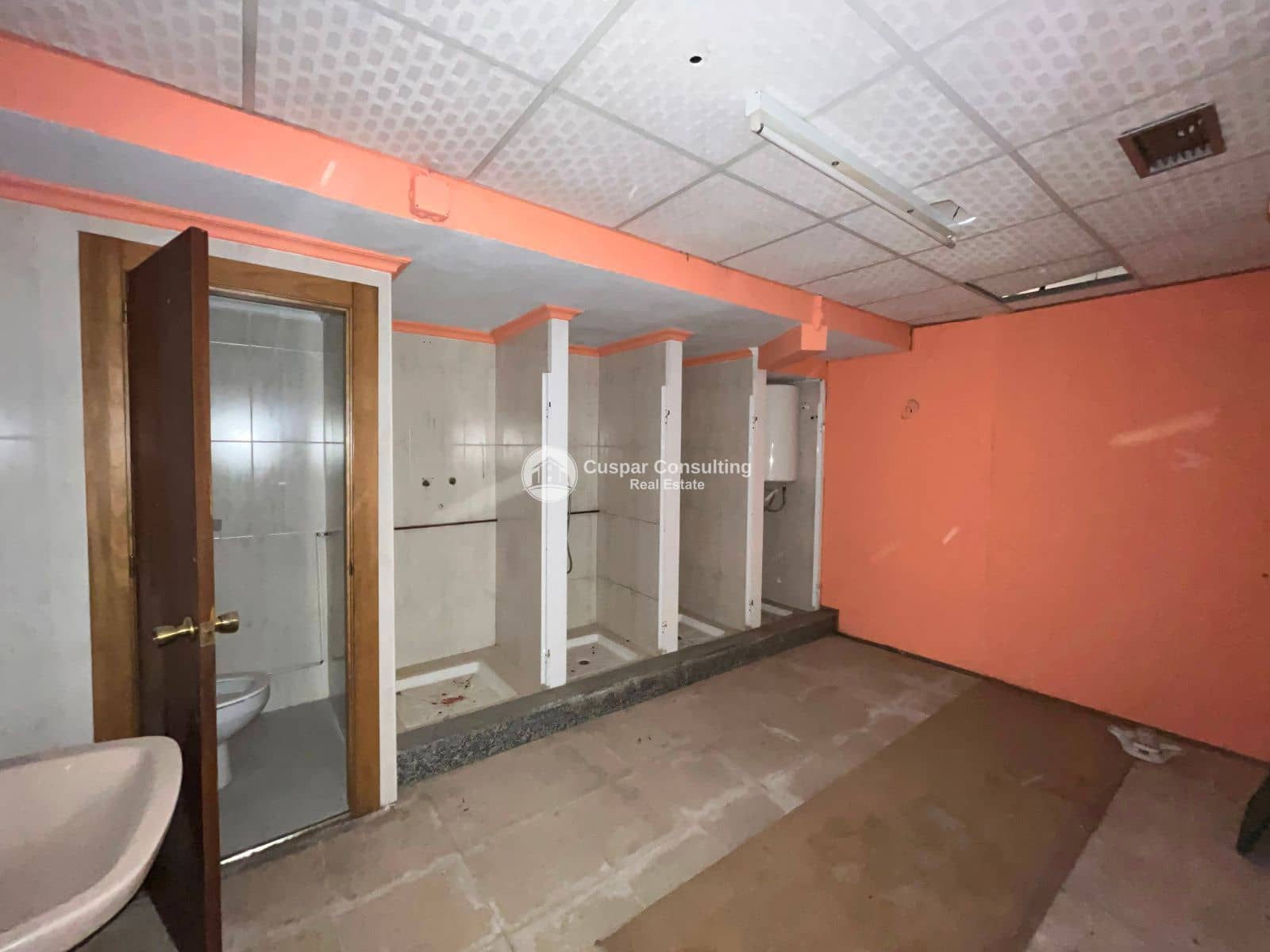 Commercial for sale in San Pedro del Pinatar - € 79,000 (Ref: 9406057)