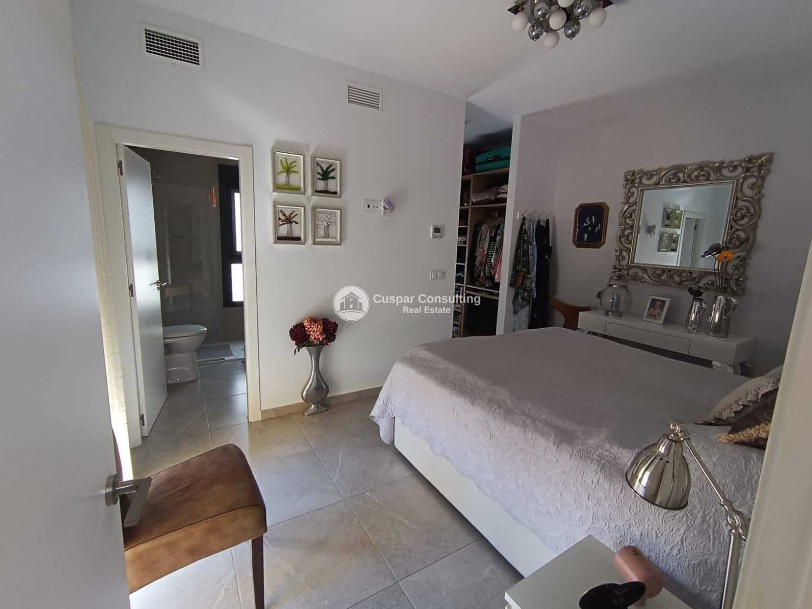 2 soverom Villa til salgs i Daya Nueva med svømmebasseng garasje - € 359 000 (Ref: 9409978)