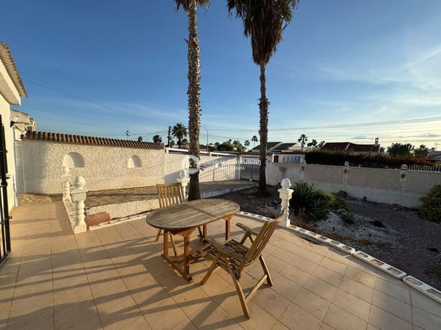 2 camera da letto Villa in vendita in El Chaparral, Torrevieja con garage - 289.000 € (Rif: 9409979)