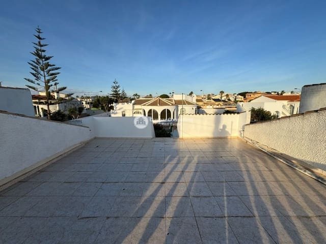 2 camera da letto Villa in vendita in El Chaparral, Torrevieja con garage - 289.000 € (Rif: 9409979)