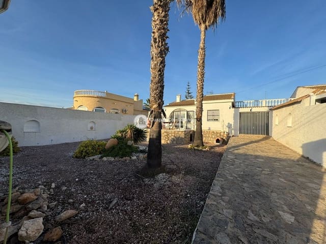 2 camera da letto Villa in vendita in El Chaparral, Torrevieja con garage - 289.000 € (Rif: 9409979)