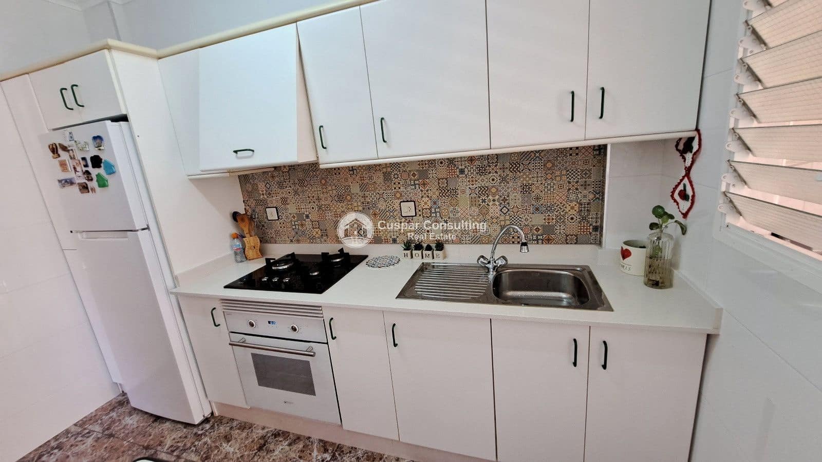 4 soverom Hus til salgs i Los Alcazares med garasje - € 280 000 (Ref: 9412723)