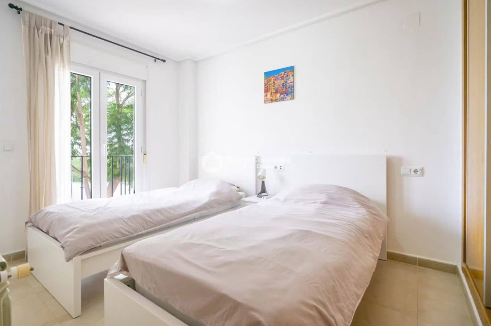 2 slaapkamer Flat te koop in Roldan met zwembad - € 130.000 (Ref: 9417605)