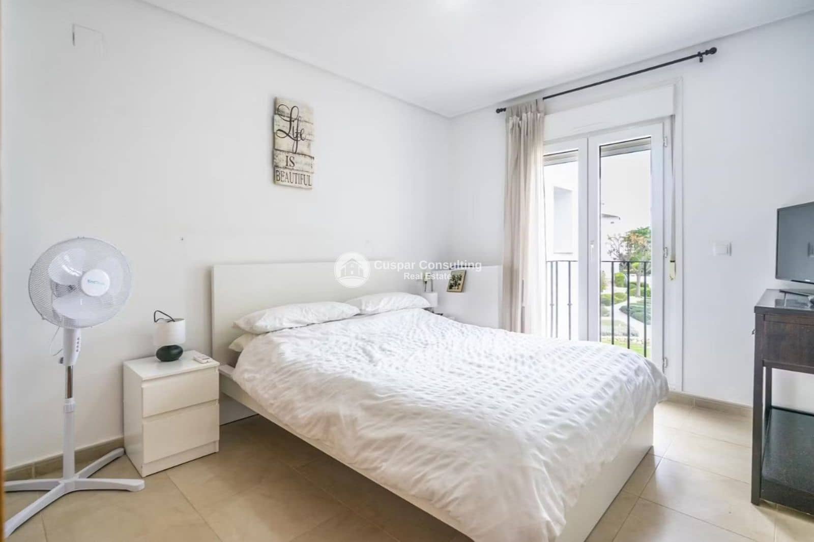 2 slaapkamer Flat te koop in Roldan met zwembad - € 130.000 (Ref: 9417605)