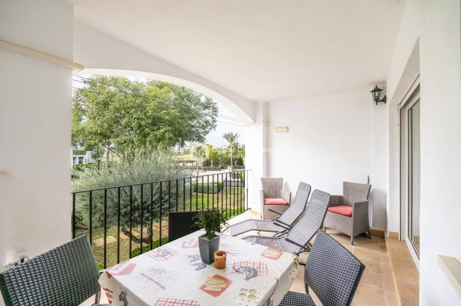 2 slaapkamer Flat te koop in Roldan met zwembad - € 130.000 (Ref: 9417605)