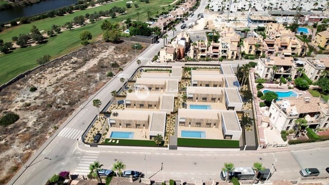 Villa in vendita in Algorfa con piscina garage - 609.000 € (Rif: 9426711)