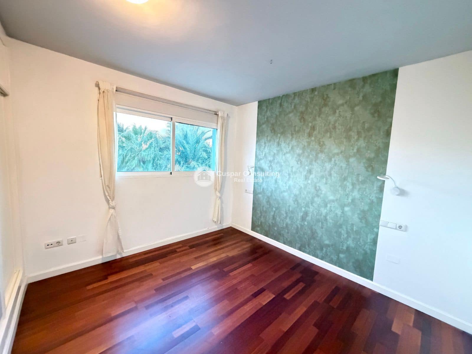 5 soverom Villa til salgs i La Manga del Mar Menor med svømmebasseng garasje - € 675 000 (Ref: 9443754)