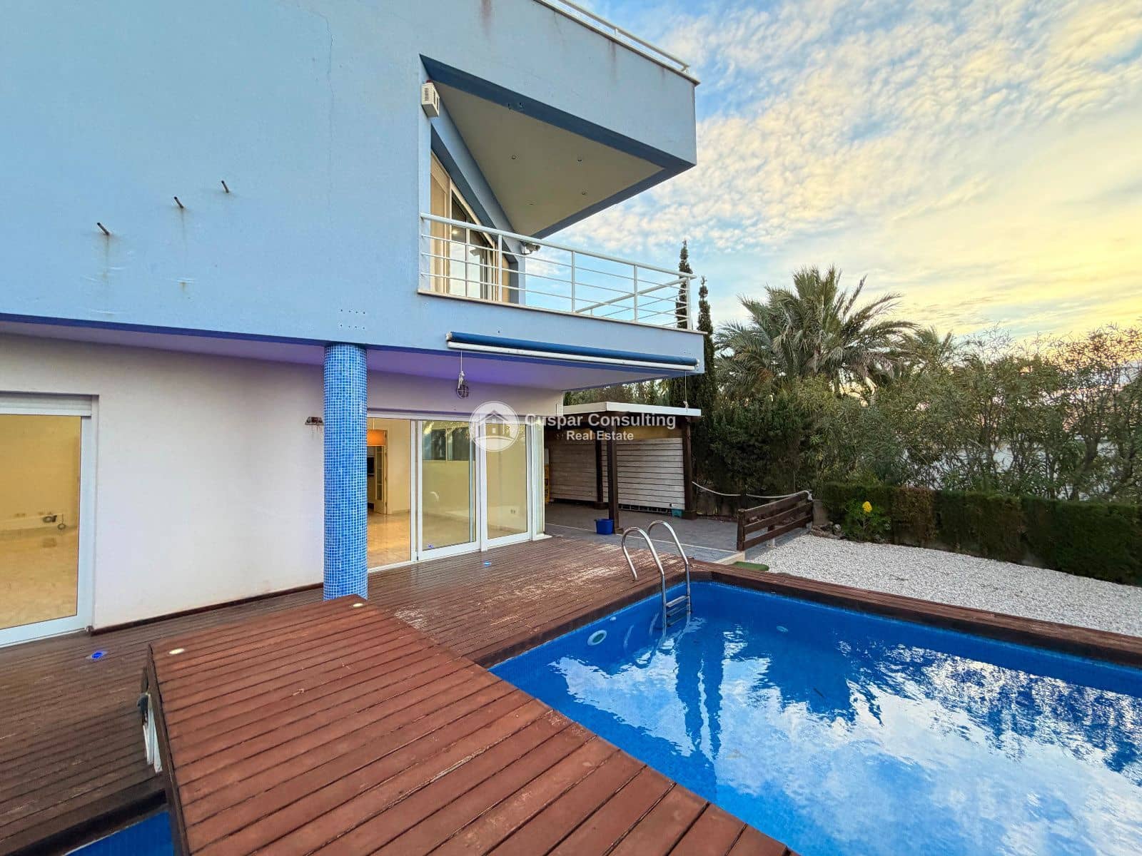 5 soverom Villa til salgs i La Manga del Mar Menor med svømmebasseng garasje - € 675 000 (Ref: 9443754)