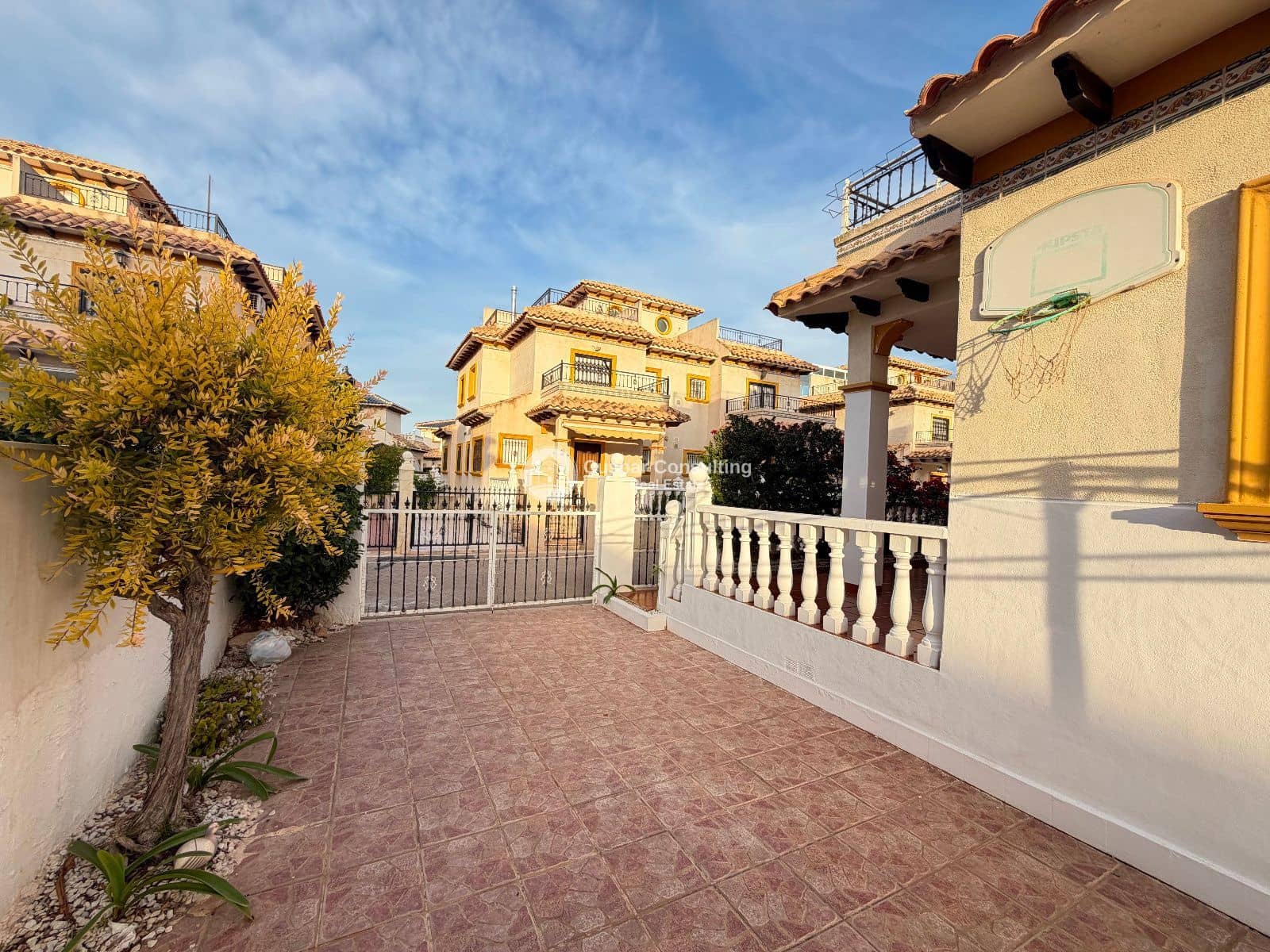 Huis te koop in La Regia - € 240.000 (Ref: 9451035)