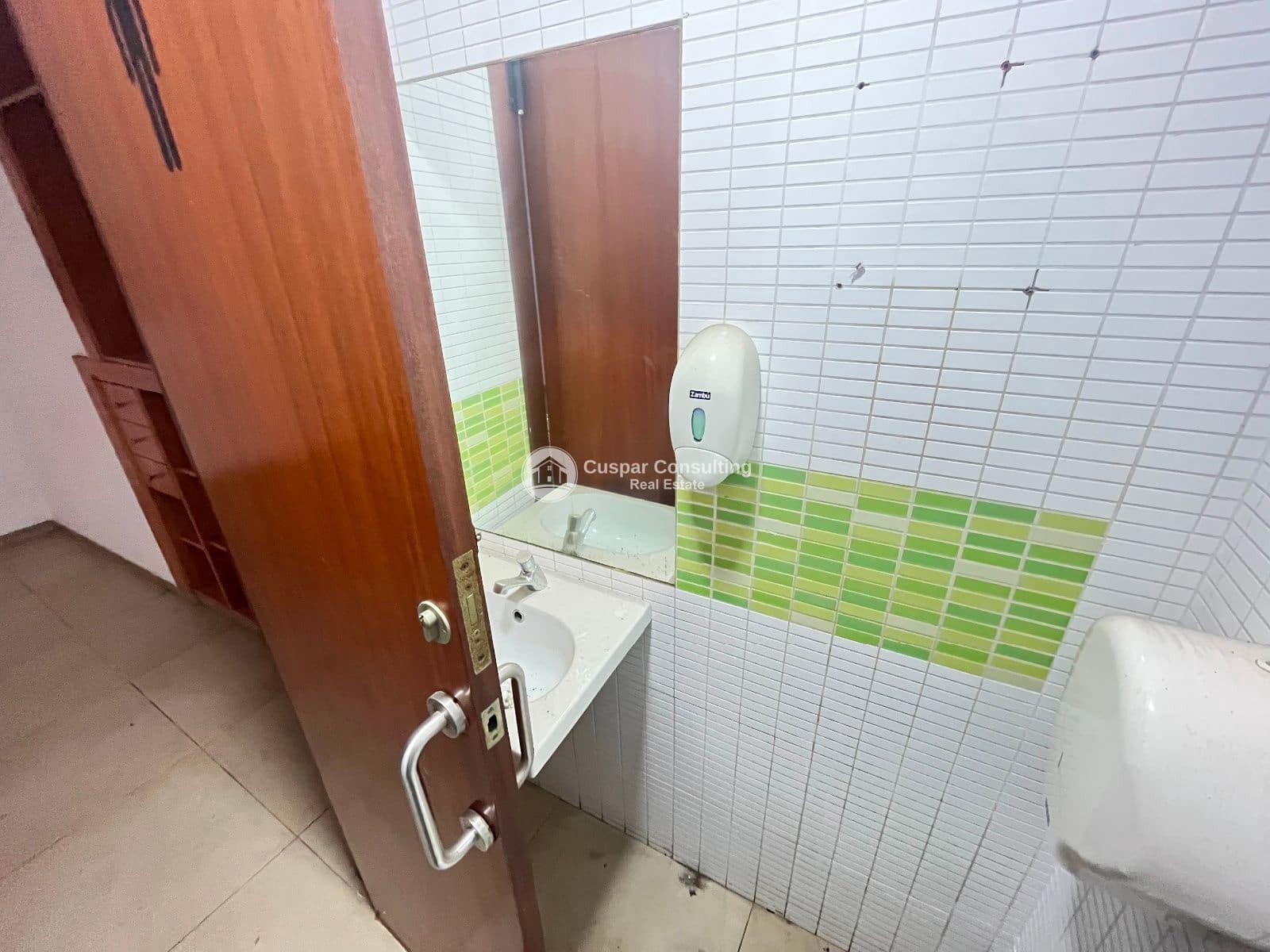 5 chambre Restaurant/Bar à vendre à San Pedro del Pinatar - 350 000 € (Ref: 9453439)