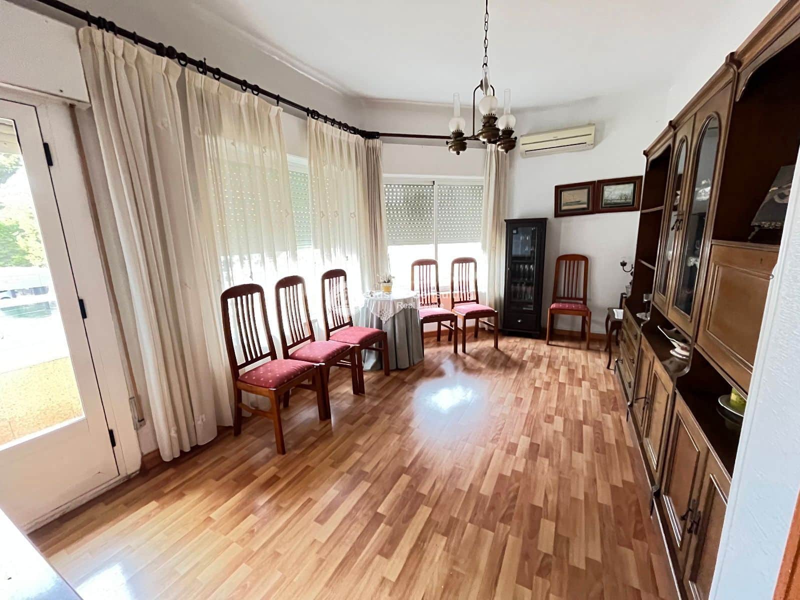 5 chambre Restaurant/Bar à vendre à San Pedro del Pinatar - 350 000 € (Ref: 9453439)