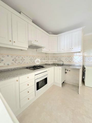 2 quarto Apartamento para venda em Las Filipinas com piscina - 212 000 € (Ref: 9456542)