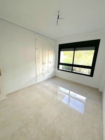 2 quarto Apartamento para venda em Las Filipinas com piscina - 212 000 € (Ref: 9456542)