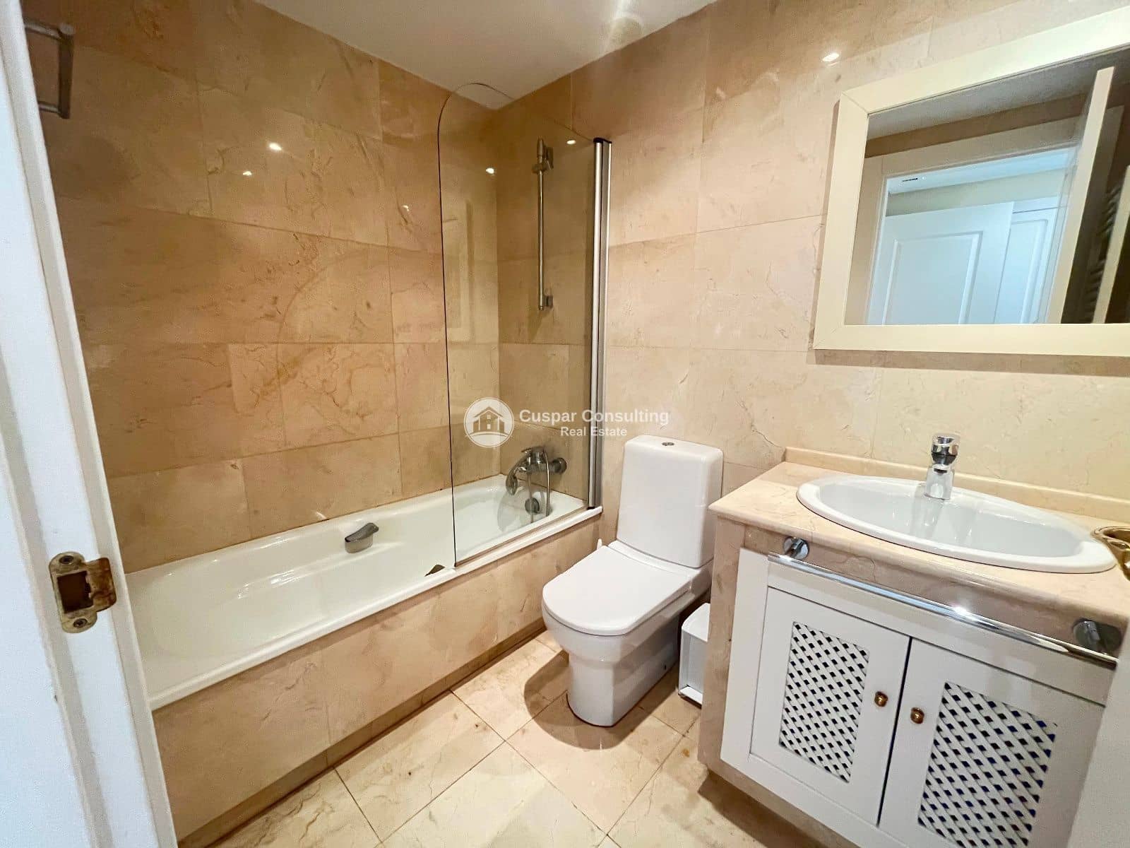 2 chambre Appartement à vendre à Roda avec piscine garage - 168 000 € (Ref: 9457863)