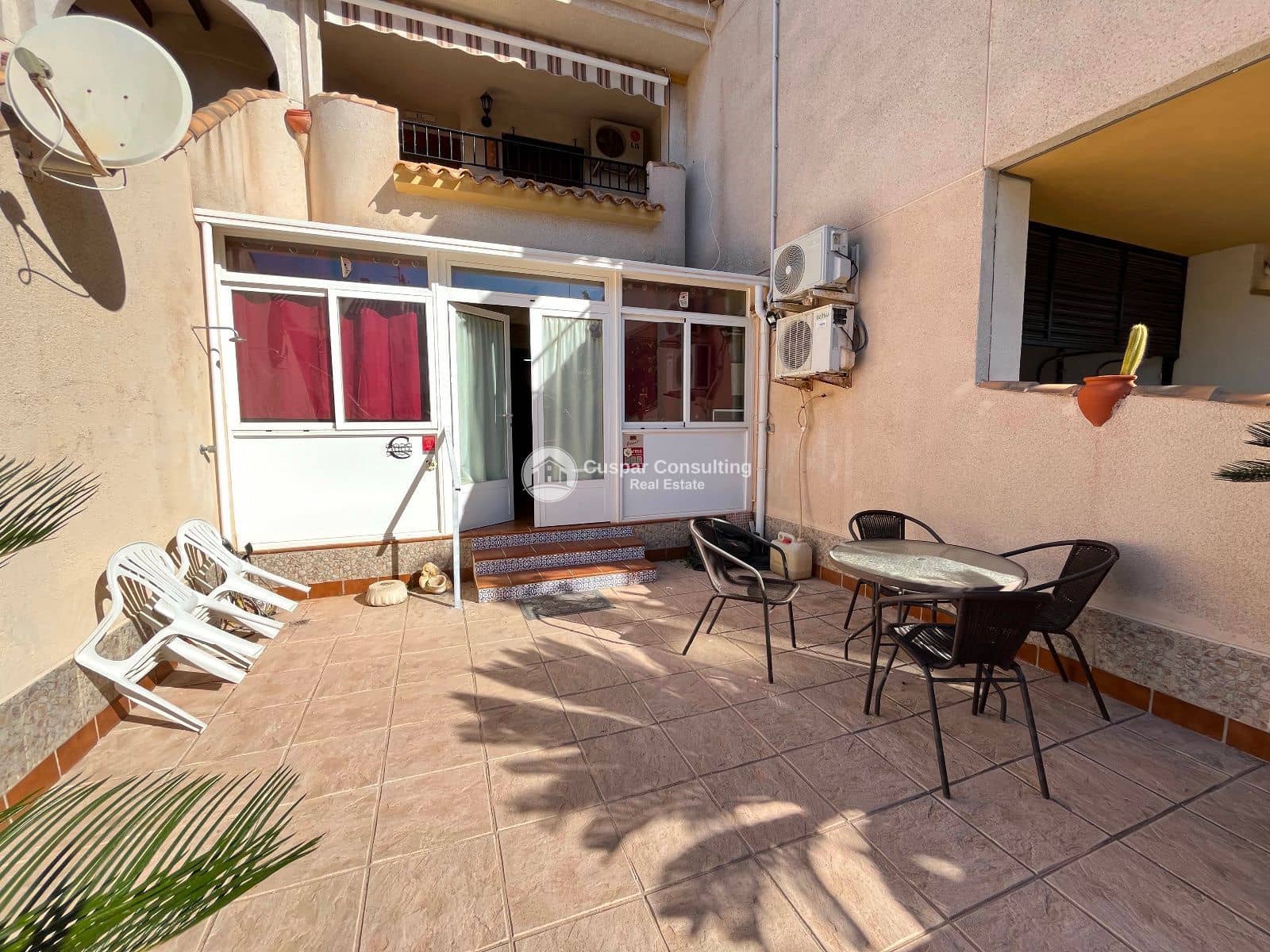 3 sovrum Hus till salu i Los Narejos med garage - 140 000 € (Ref: 9459504)