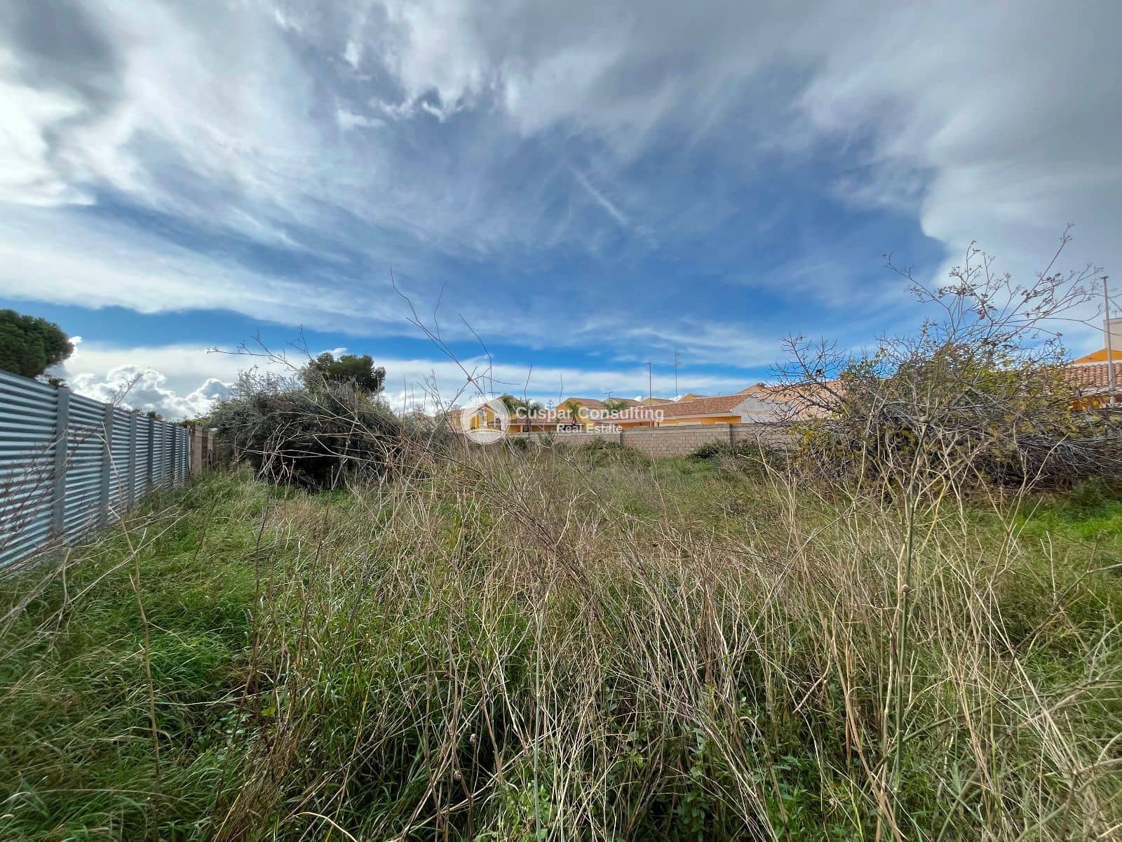 Działka budowlana na sprzedaż w Los Alcazares - 650 000 € (Ref: 9468958)