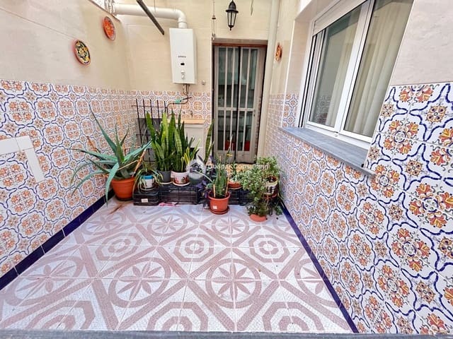 3 bedroom Flat for sale in Lo Pagan, San Pedro del Pinatar - € 135,000 (Ref: 9470042)