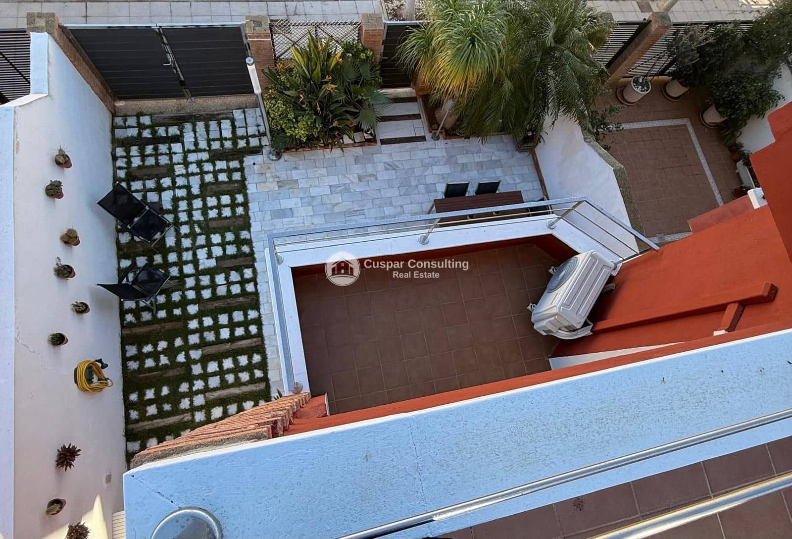 4 bedroom Townhouse for sale in Pilar de la Horadada - € 472,750 (Ref: 9483195)