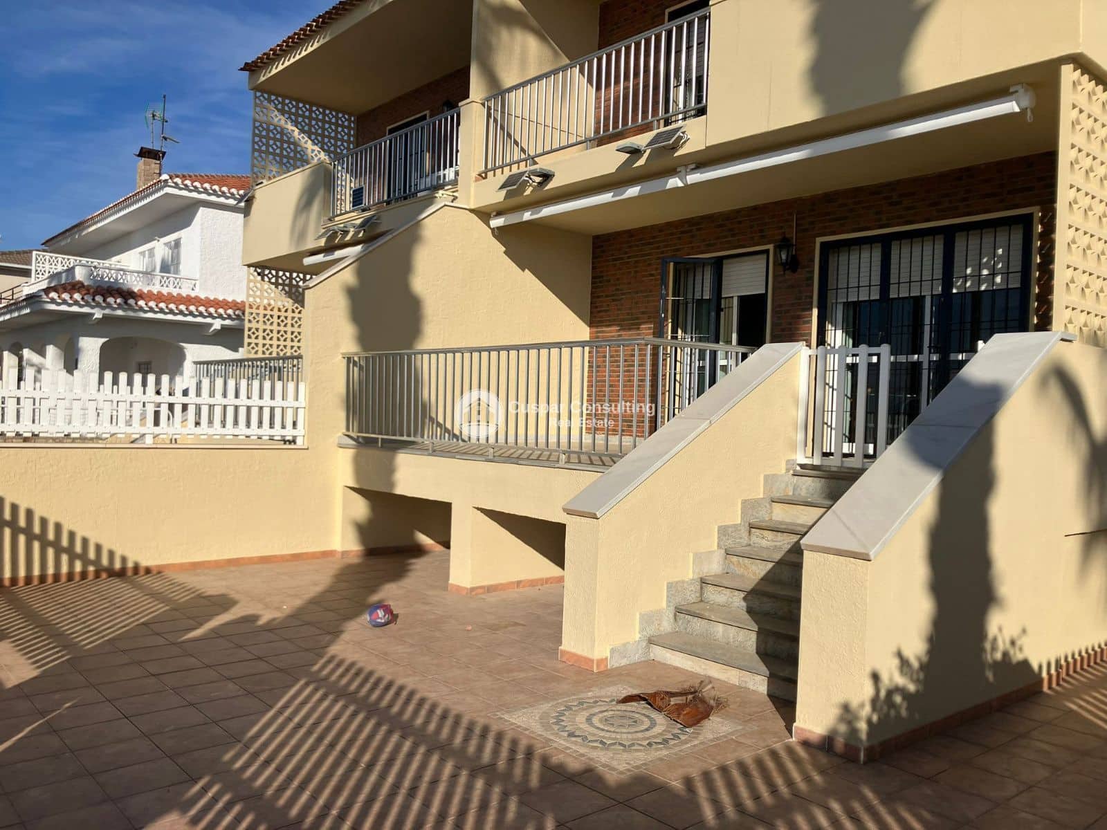 4 bedroom Townhouse for sale in Los Narejos with garage - € 650,000 (Ref: 9490090)