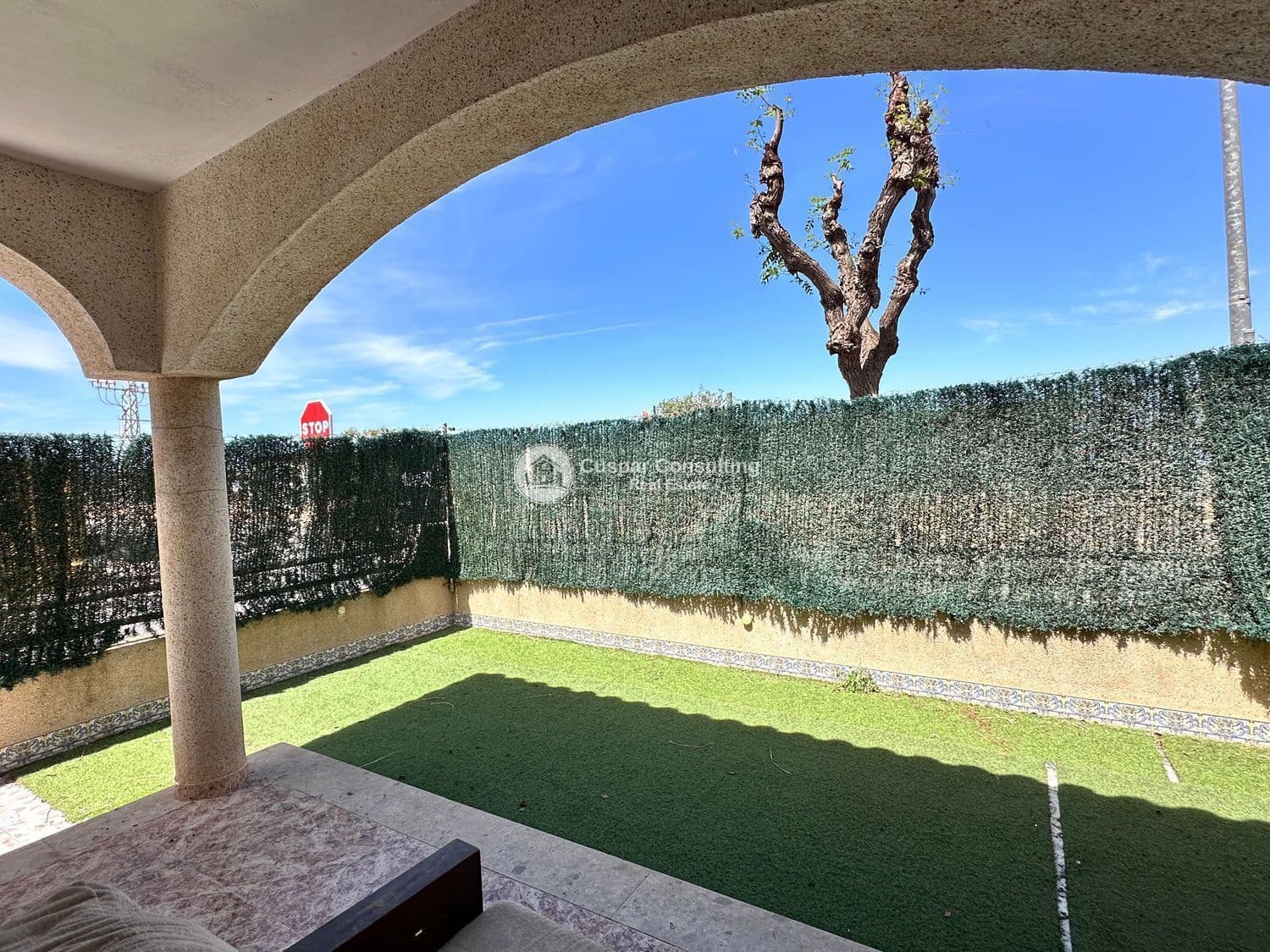 3 bedroom Villa for sale in Los Alcazares with garage - € 185,000 (Ref: 9494679)