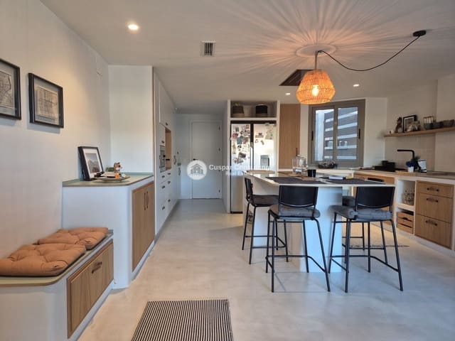 2 makuuhuone Kattohuoneisto myytävänä paikassa Ciudad, San Javier mukana uima-altaan 
autotalli - 290 172 € (Ref: 9496630)