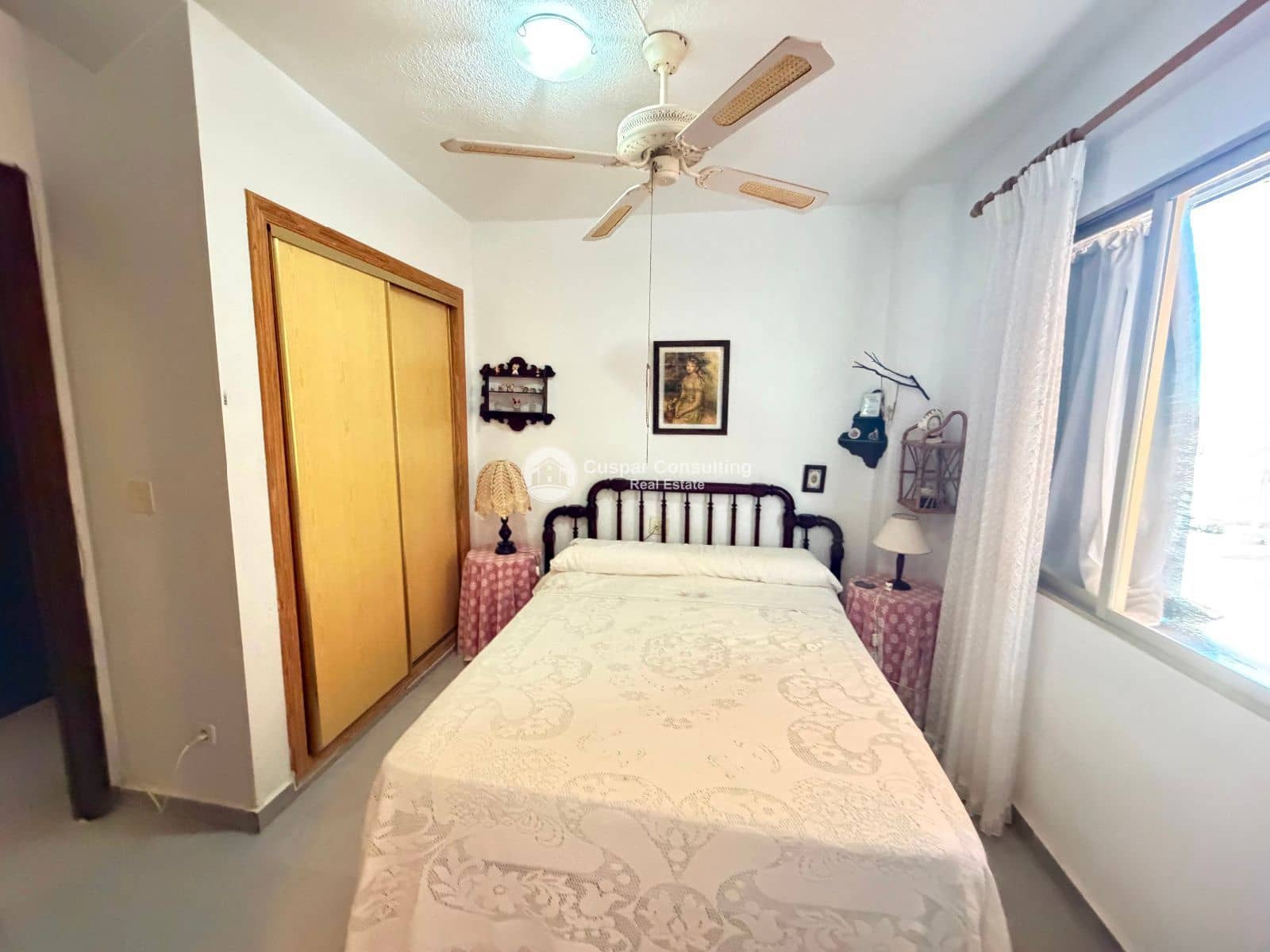 3 slaapkamer Flat te koop in La Manga del Mar Menor met zwembad - € 170.000 (Ref: 9497926)