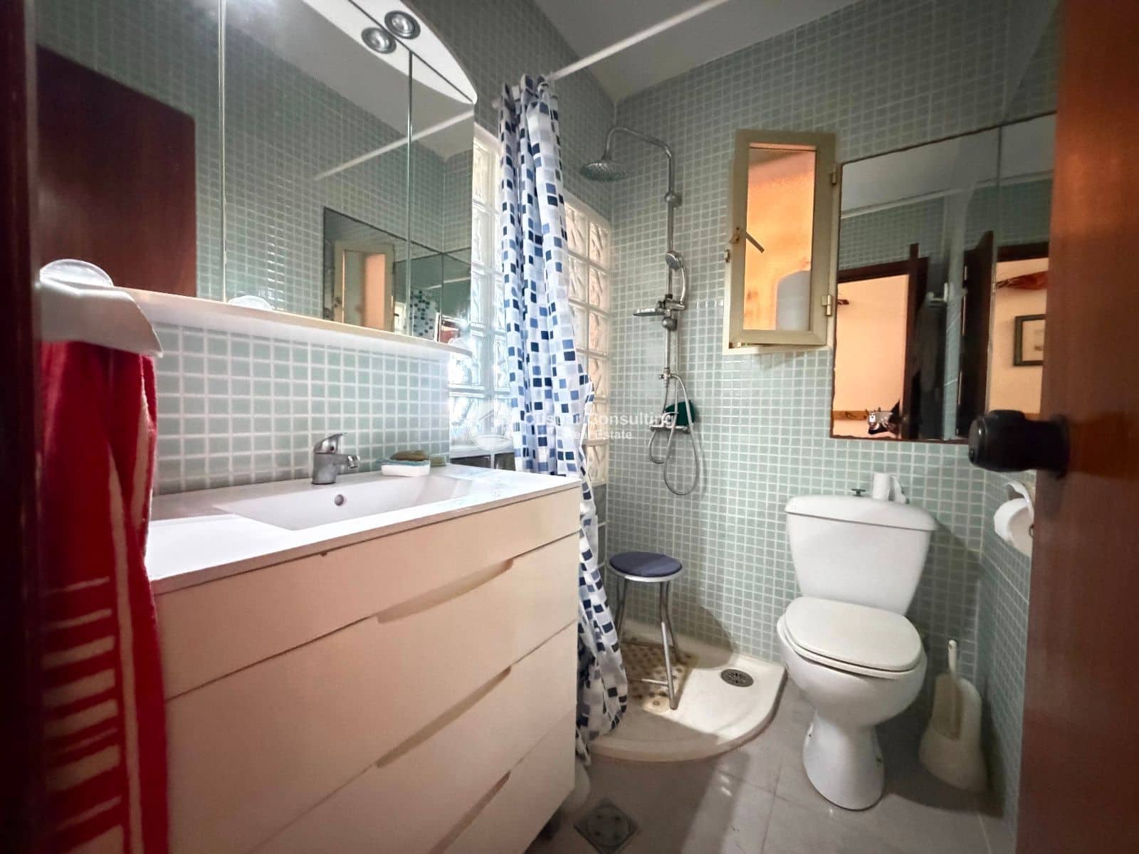 3 slaapkamer Flat te koop in La Manga del Mar Menor met zwembad - € 170.000 (Ref: 9497926)