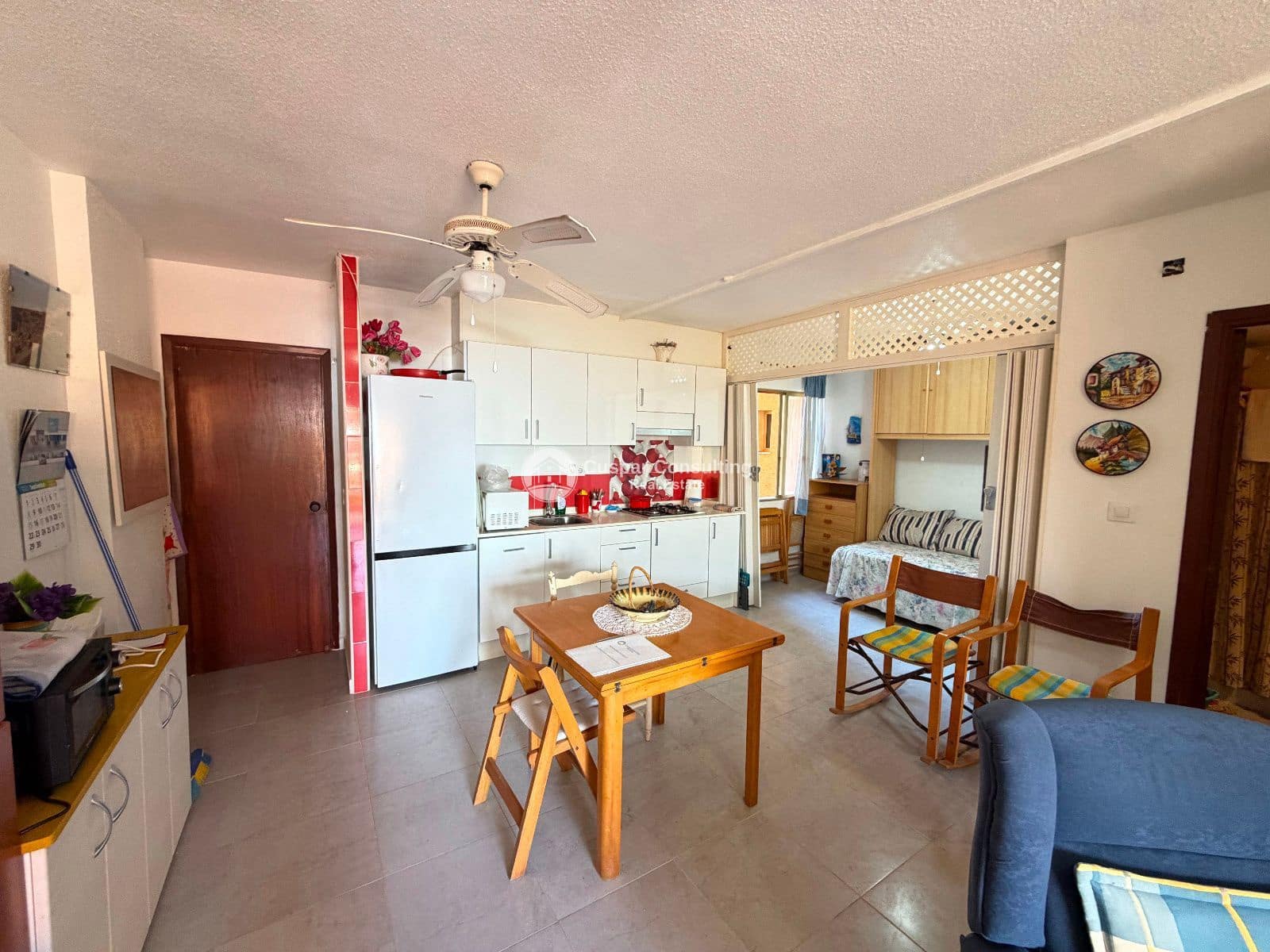 3 slaapkamer Flat te koop in La Manga del Mar Menor met zwembad - € 170.000 (Ref: 9497926)