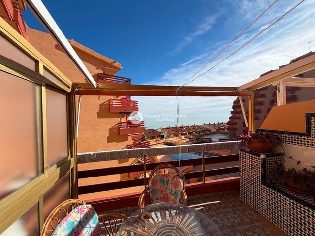 3 slaapkamer Flat te koop in La Manga del Mar Menor met zwembad - € 170.000 (Ref: 9497926)