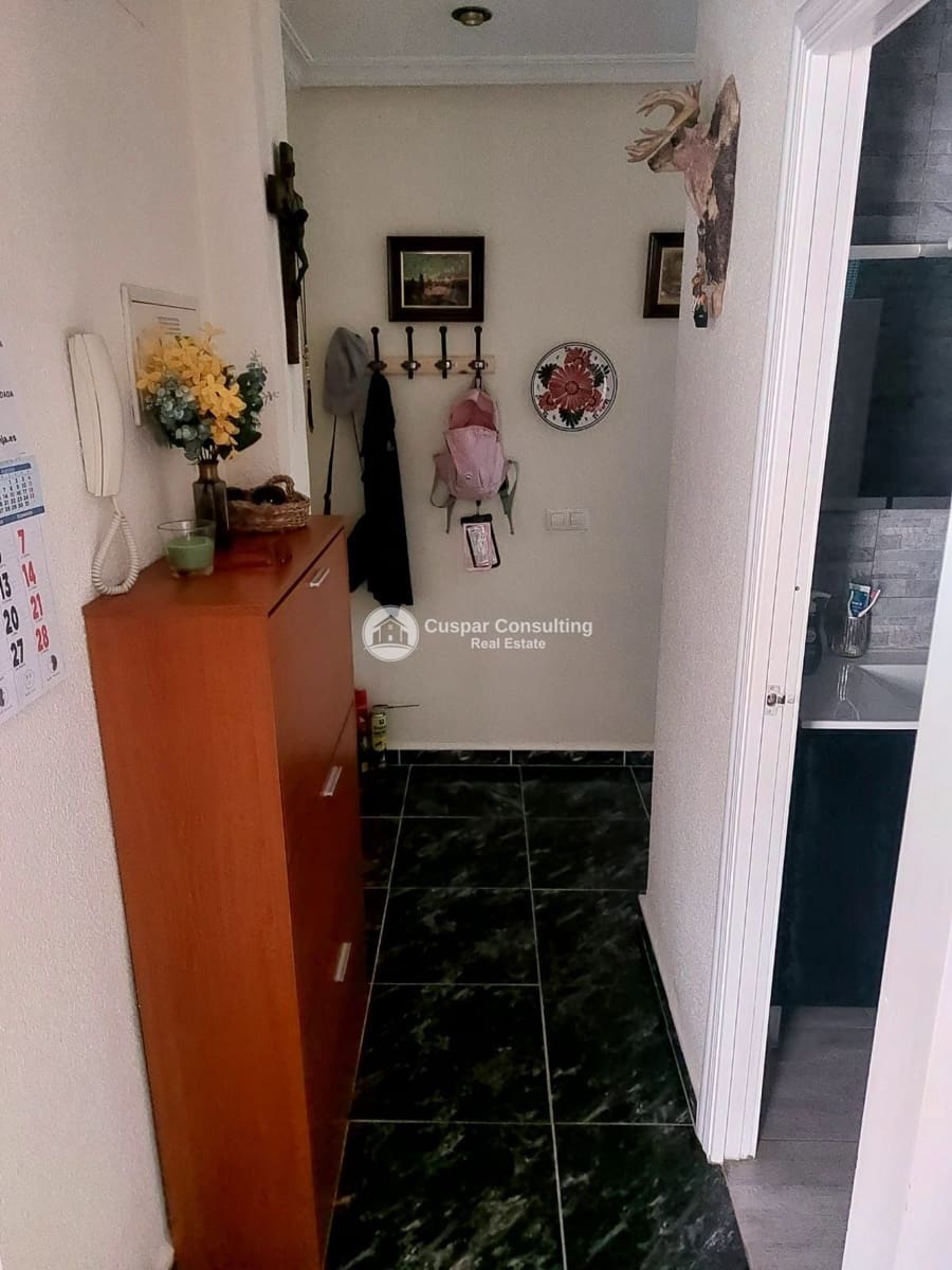 3 bedroom Flat for sale in Orihuela Costa - € 112,000 (Ref: 9500787)